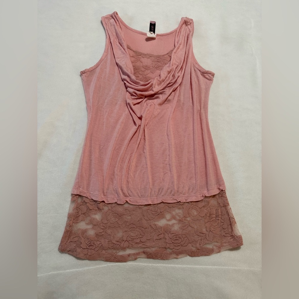 Peach Sleeveless with lace hem top